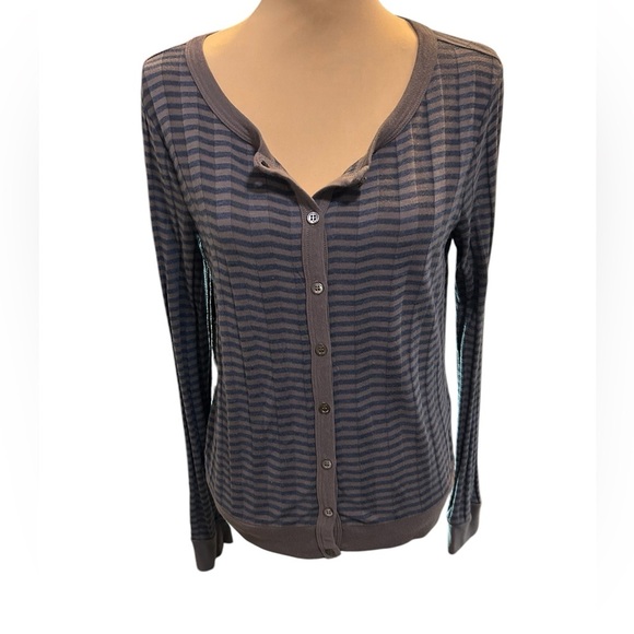 Three Dots Women’s Blue Gray Striped Long Sleeve Button Down Top Tee Size Large. - Picture 1 of 8